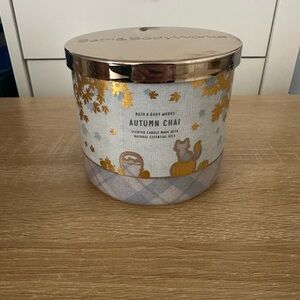 Bath & Body Works Autumn Chai Candle with Gold Lid
